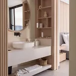 Kolektif Hotel 5*