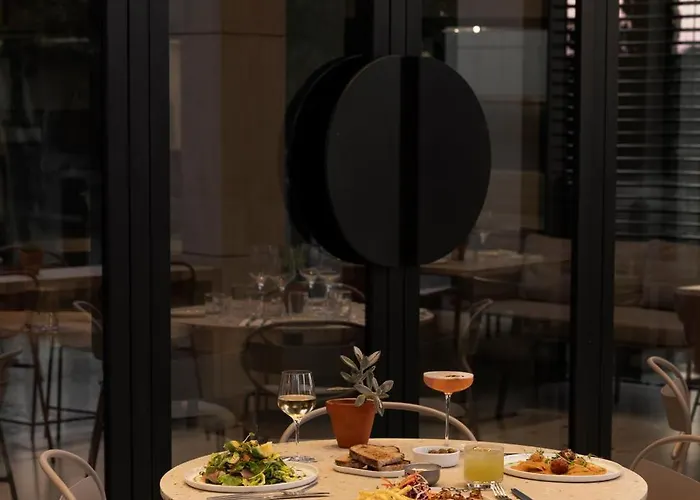 Hotell Kolektif Kyrenia (Northern Cyprus)